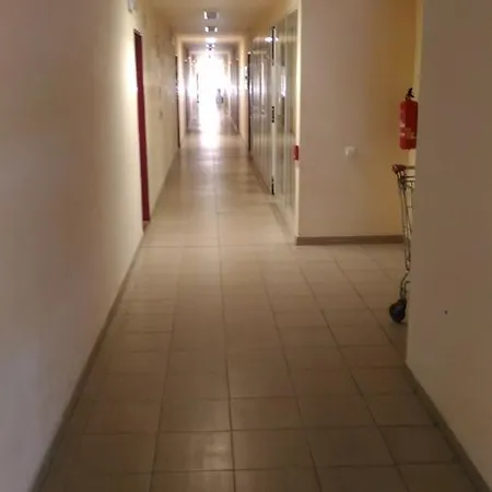 旅馆 斯特拉霍夫旅舍